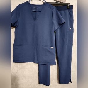 Figs Scrubs Medium Petite